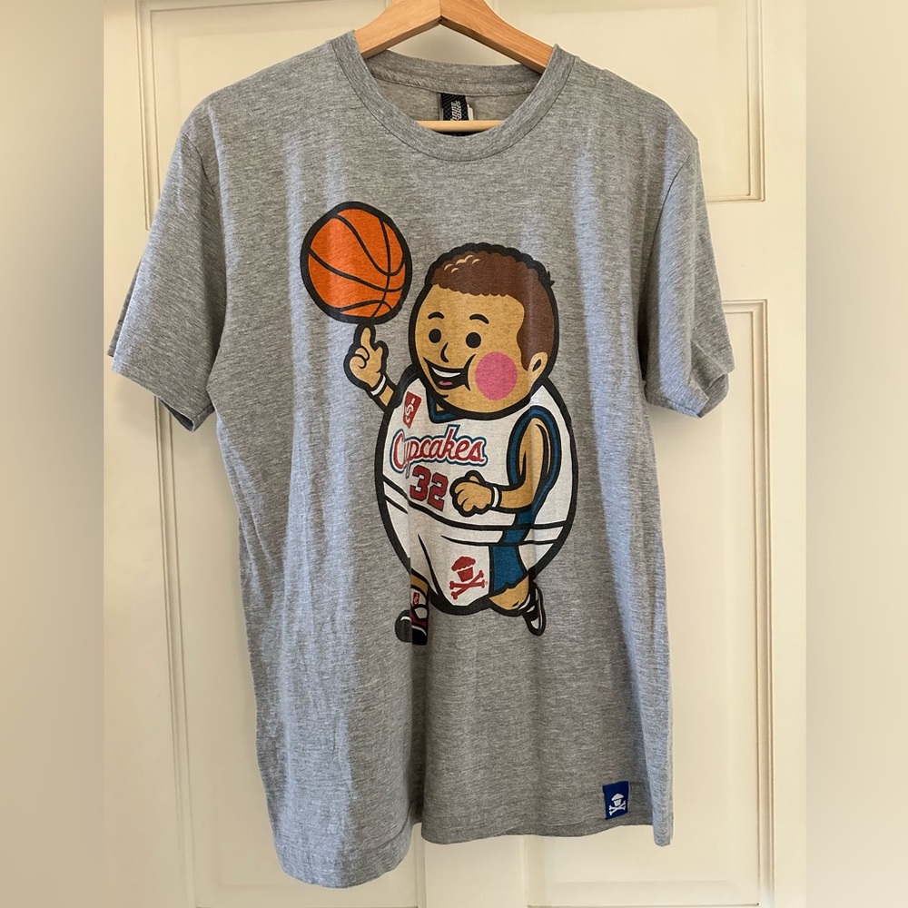 Johnny Cupcakes T-shirt